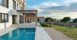 Exklusive Luxusvilla H121, Lun