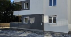 Apartment mit Pool H124, Novalja