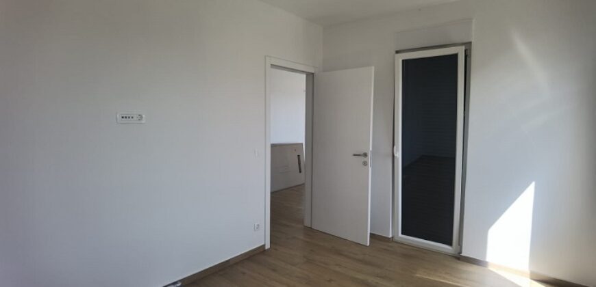 Apartment H148-Mandre