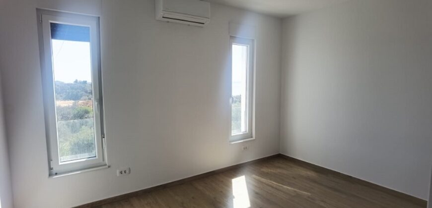 Apartment H148-Mandre