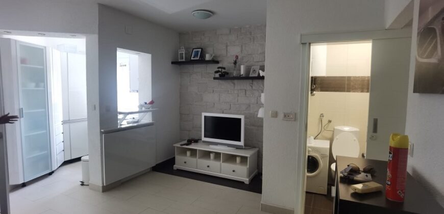 Apartment H149-Mandre