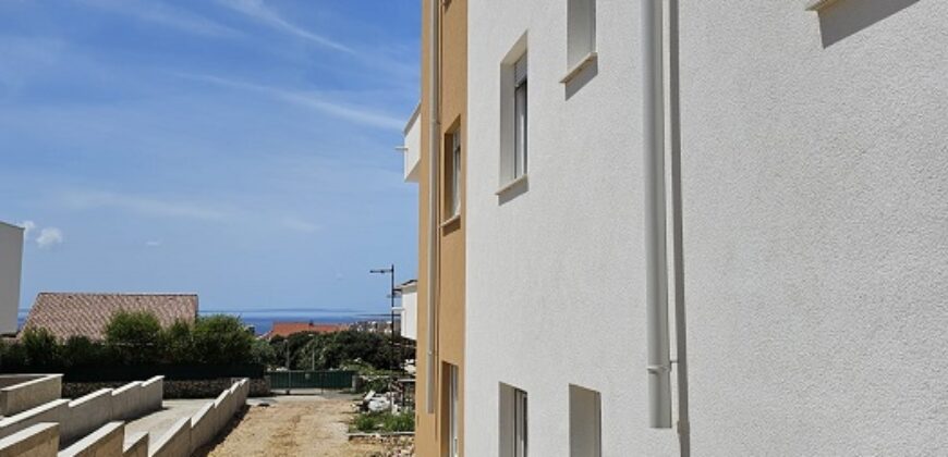 Apartment H164-Mandre